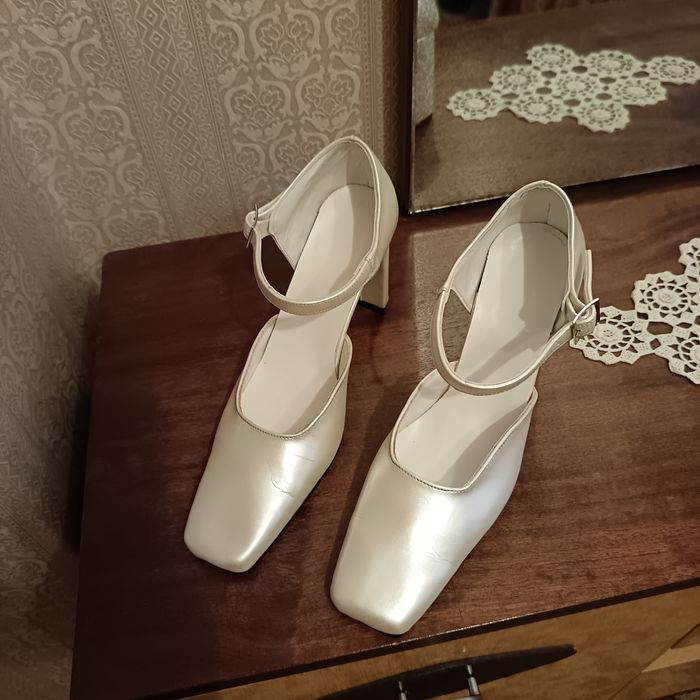 Дамски официални обувки