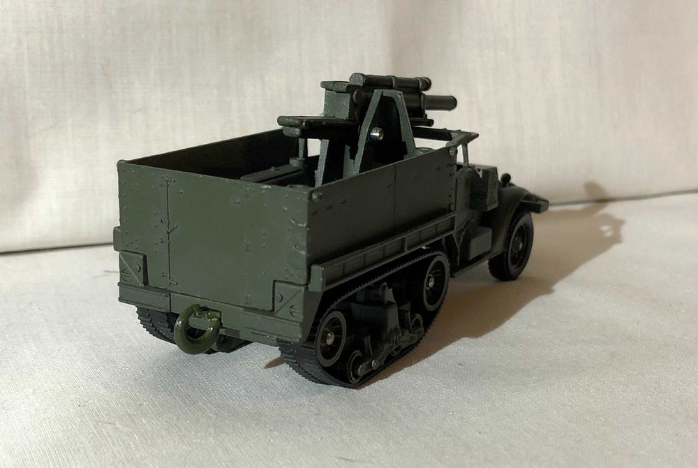 Macheta Solido Half Track US M3 cu tun antitanc metalica 1 43