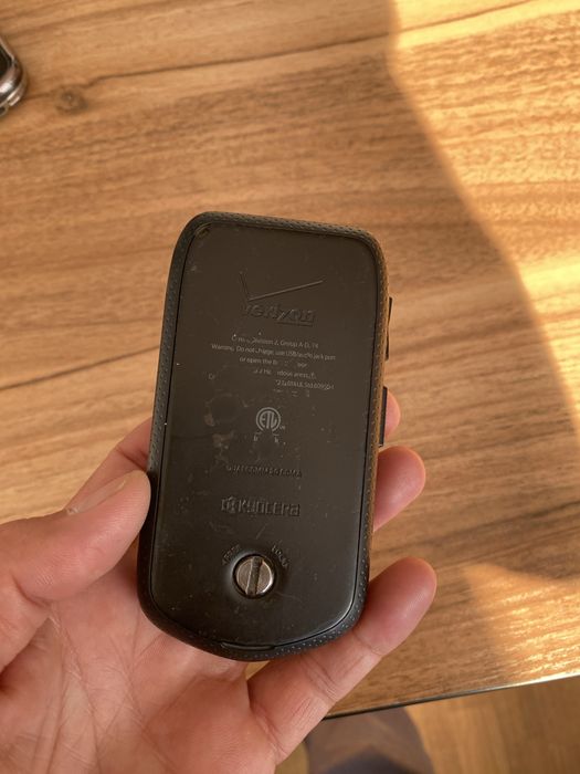 Кеосера веризон продается.