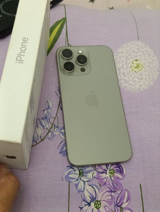 Ayfon 15pro max sotiladi