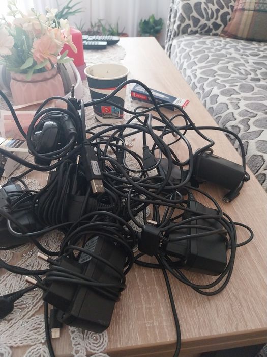 продавам кабел за телефон продавам топтан