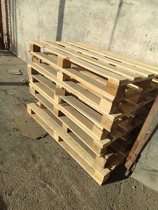 Продам поддоны самовывоз