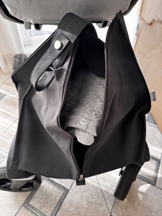 Продам детскую коляску от Stokke