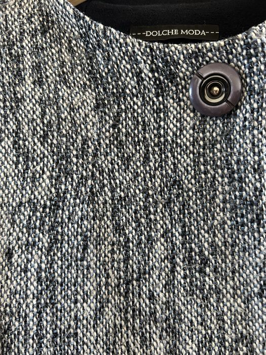 Продается женское пальто