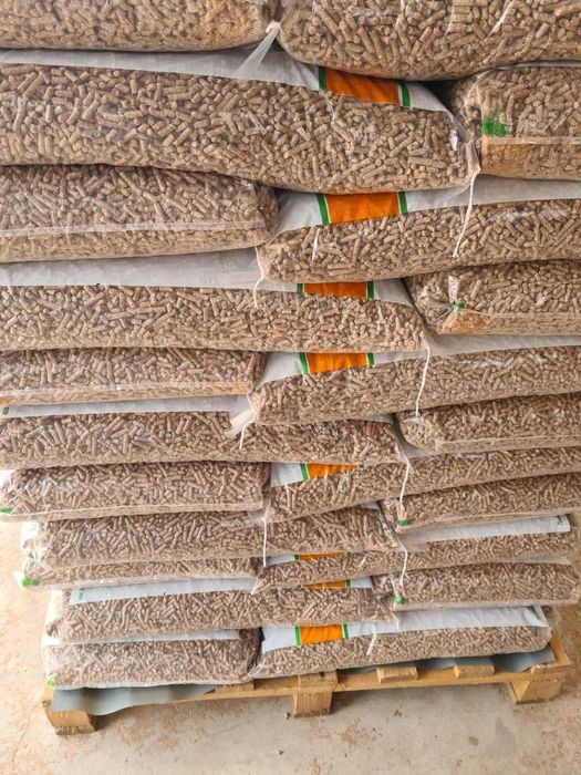 Продавам пелети ...