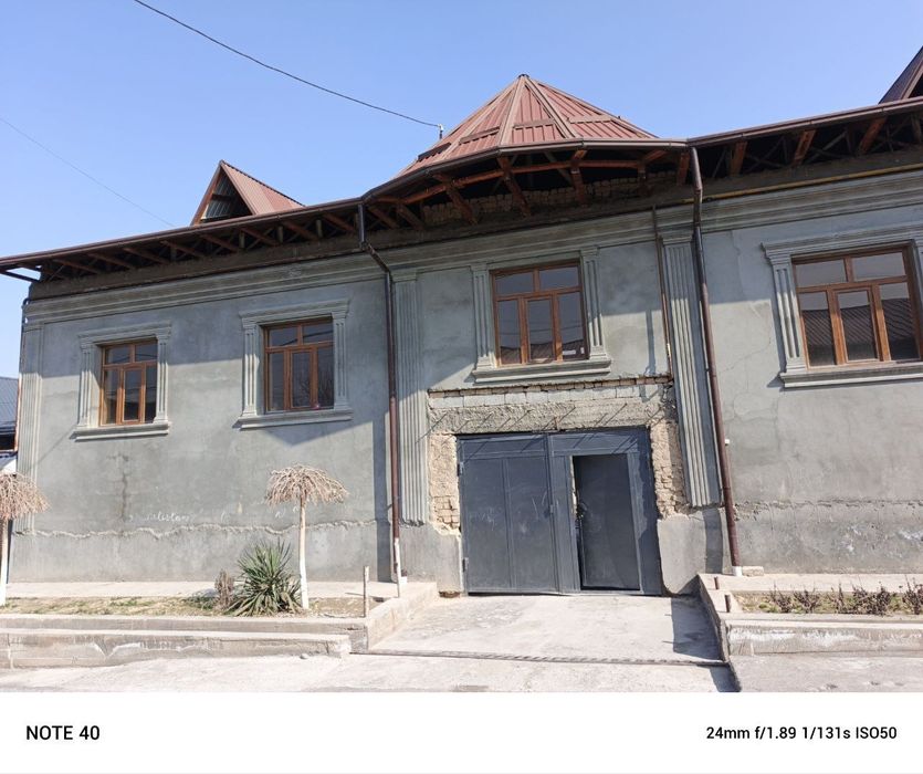 Уй сотилади Назарбек бешқўрғон мевазор махалла