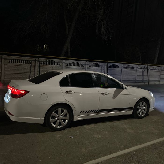 Chevrolet Epica 3-poz, full, avtomat juda yaxshi qaralgan