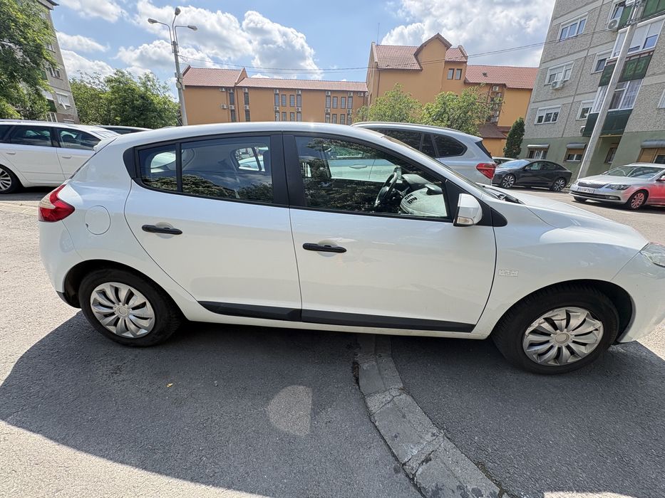 RENAULT Megane 2012 — imagine 3