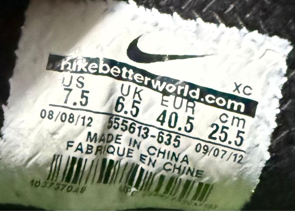 Afidasi de fotbal nike hipervenom si mercurial