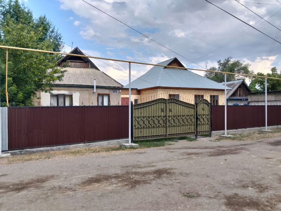 Продается Большой Дома ул Попова15