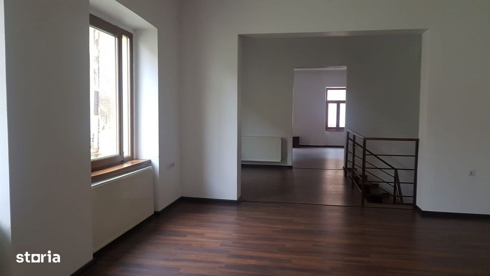 Spatiu Comercial,