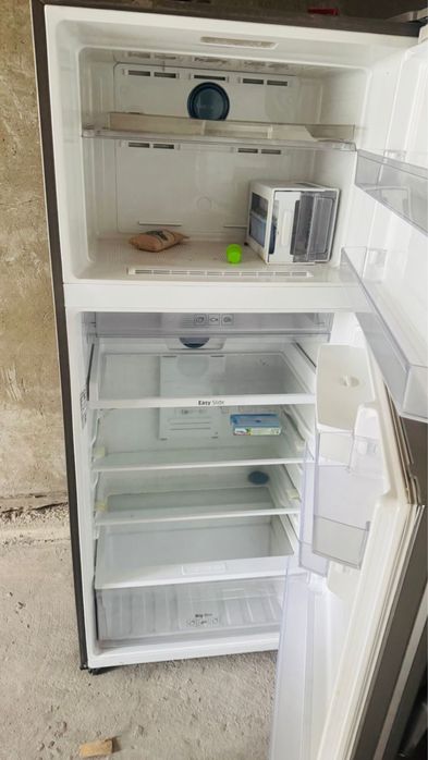 Продам холодильник Samsung