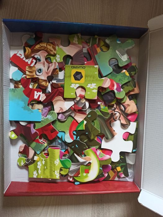 Пъзел с интерактивно приложение 3 D Червената шапчица