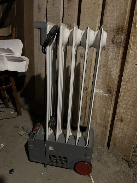 Обогреватель масляный