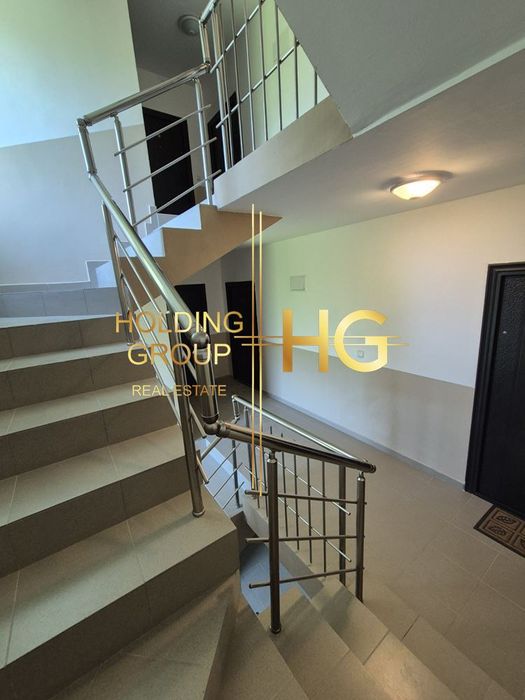 Продава се Тристаен апартамент в с. Кранево, Област Добрич - 141 кв.м за 965 €/кв.м - Снимка #5