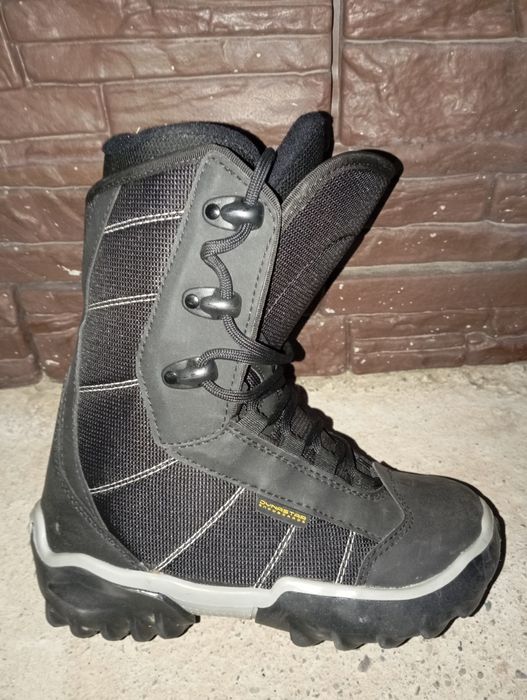 Продам детский сноуборд