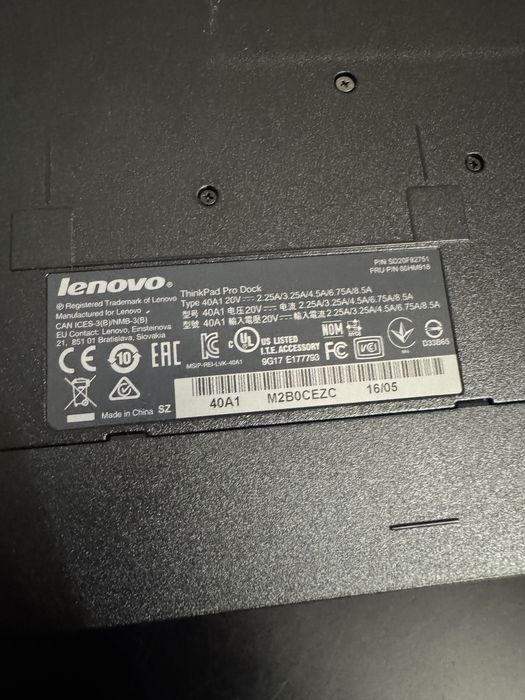 Lenovo ThinkPad USB-C Dock, Gen2 si Pro Dock