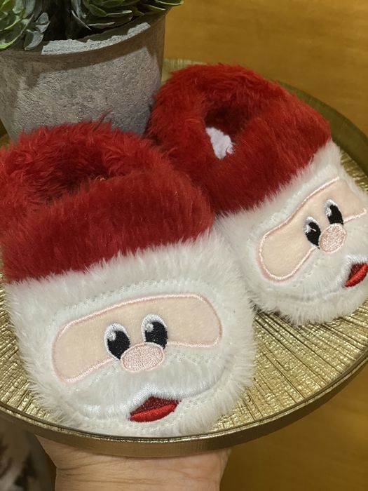 Новогодние пинетки для малыша