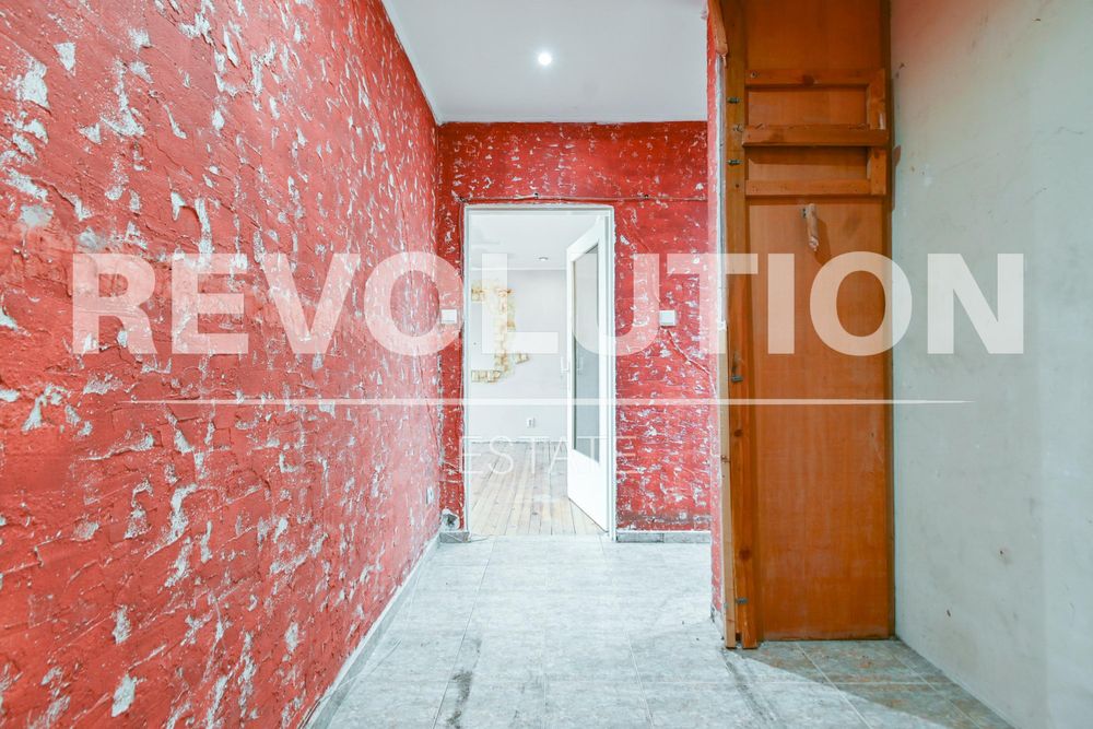 Продава се Двустаен апартамент в София, Надежда 1 - 70 кв.м за 2000 €/кв.м - Снимка #7