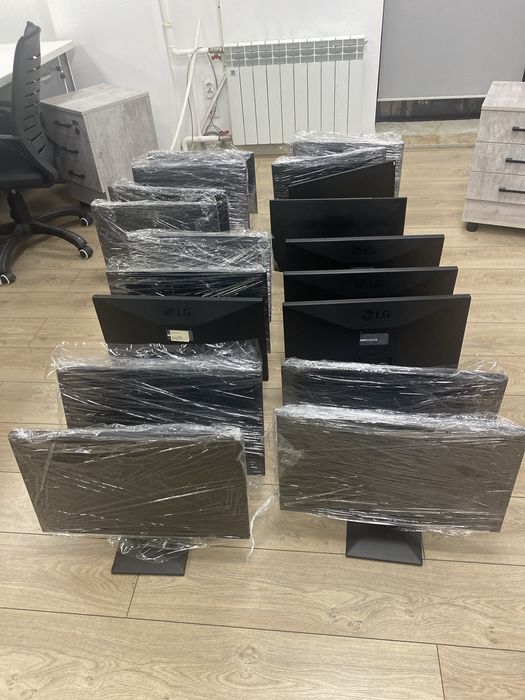 Продаем мониторы 22’