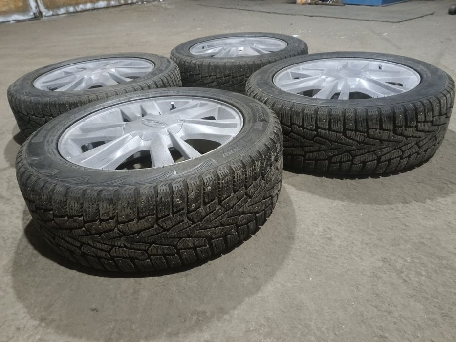 Продам комплект с дисками