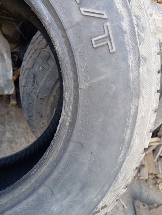 Шины на внедорожник грязевой