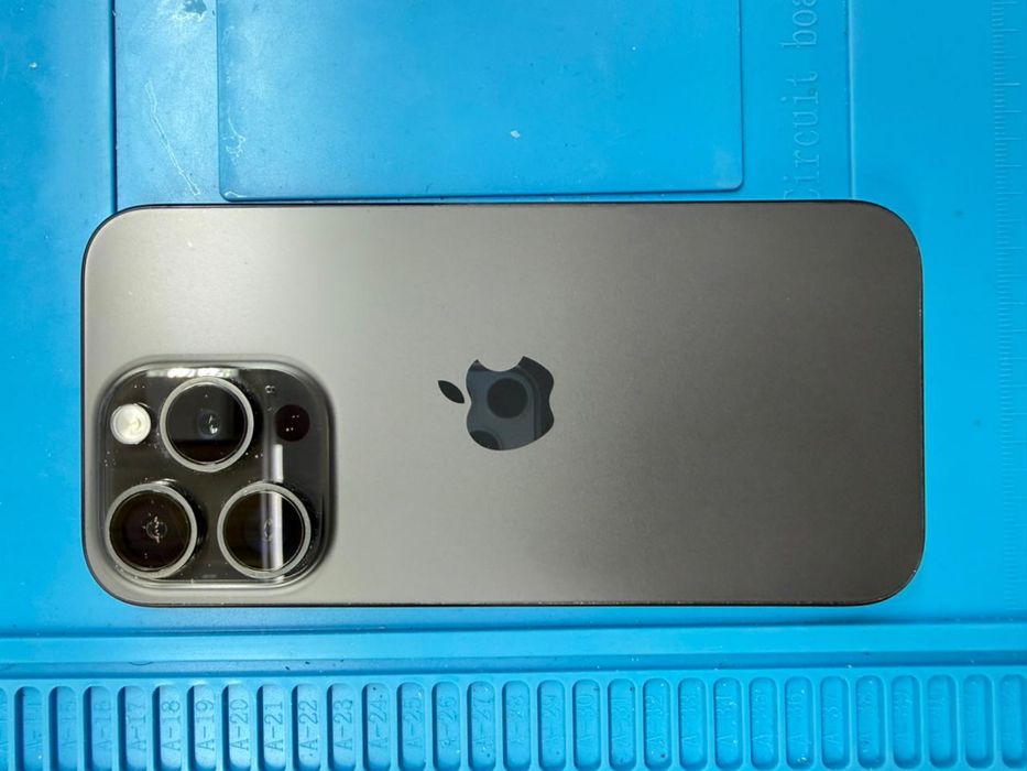 Iphone 15 pro 256 гб