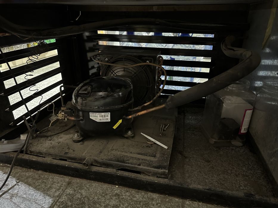 Витрина холодильник, Vitrina Muzlatkich-Ideal Holatda!