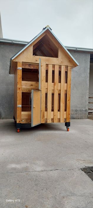 Katak dekorativni tovuqlar uchun.