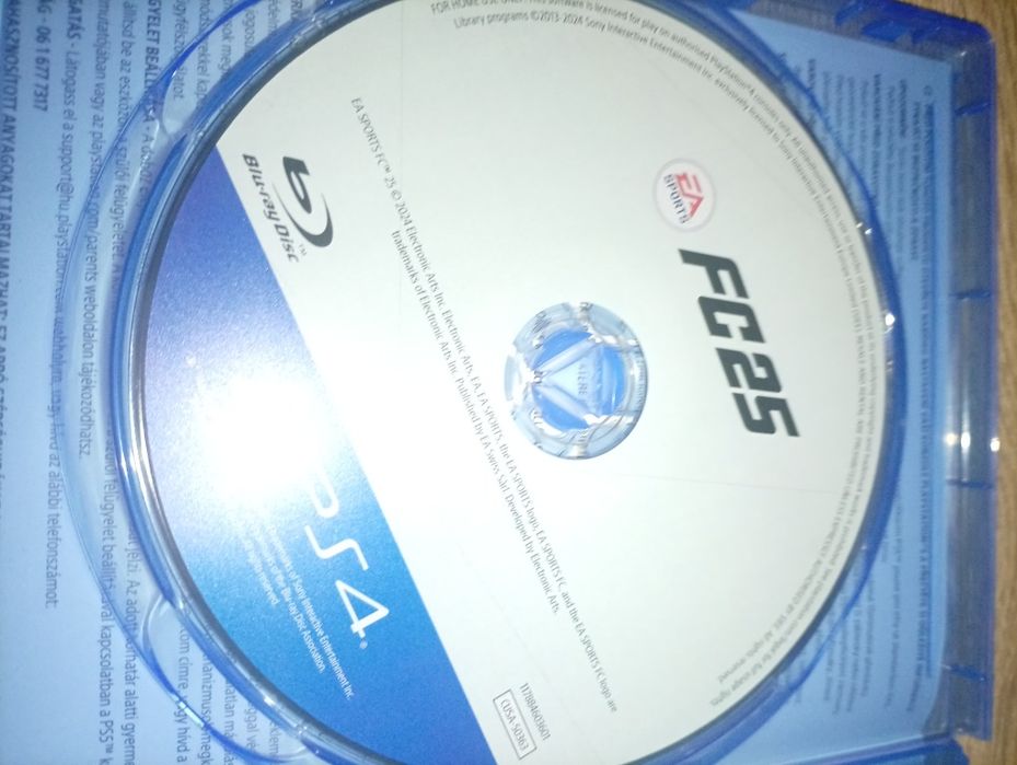 Fc25 PS4 utilizat