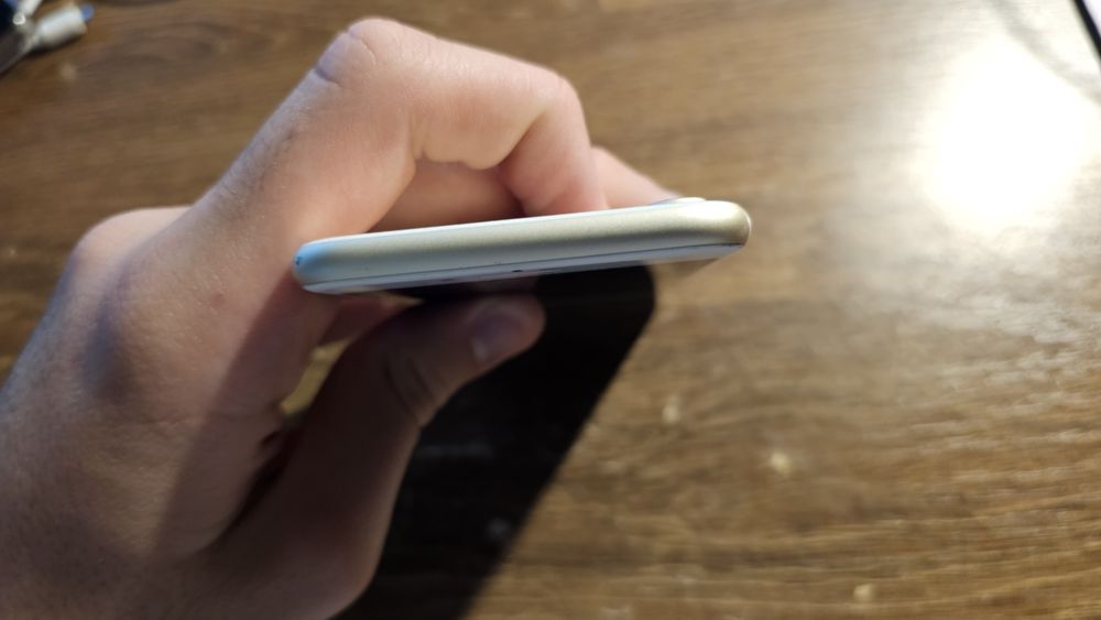 iPhone 7 gold 32Gb