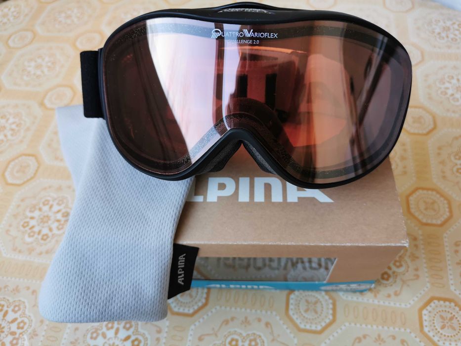 Vand ochelari schi Alpina Challenge QV, noi, 350 lei!