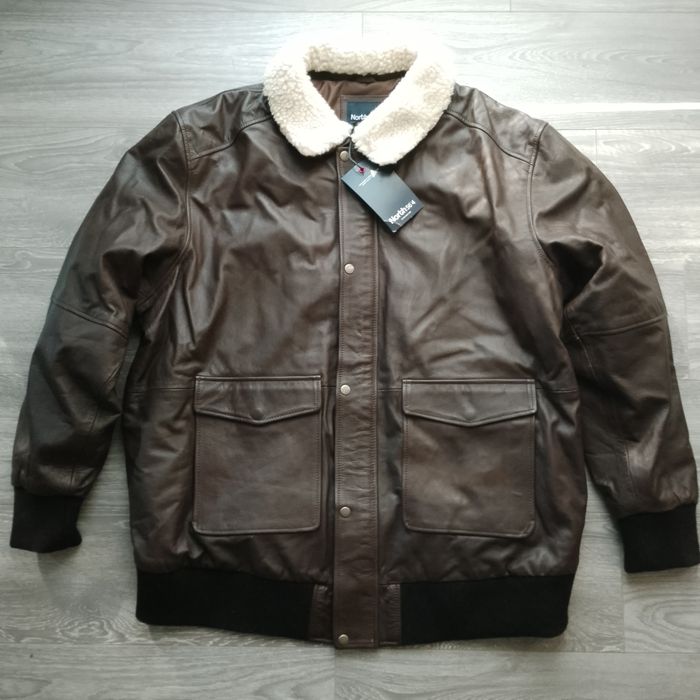 Куртка кожаная North 56°4. Размер 58-60. Оригинал.