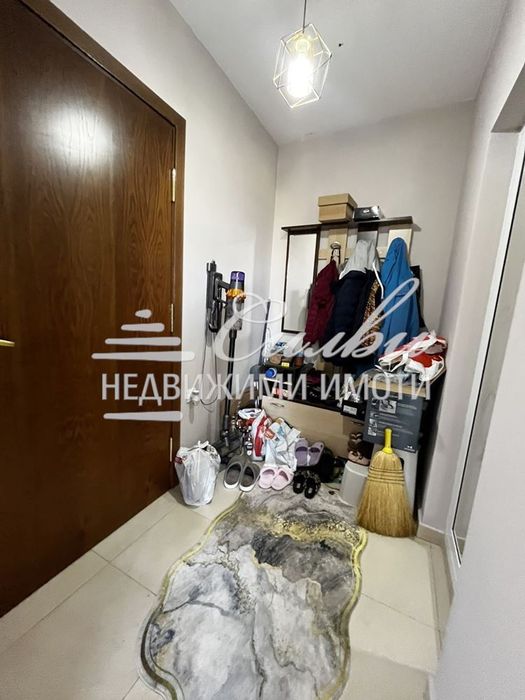 Продава се Двустаен апартамент в Шумен, Център - 68 кв.м за 1931 €/кв.м - Снимка #5