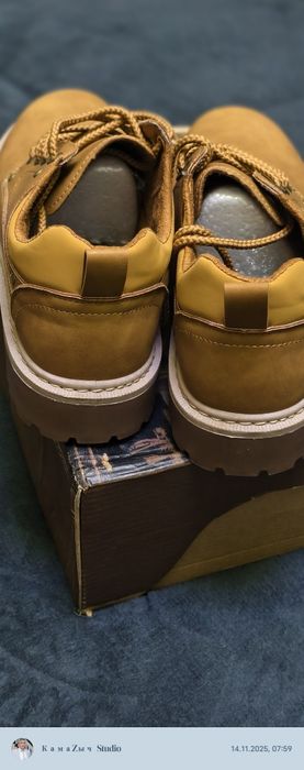 Продам ботинки осенние