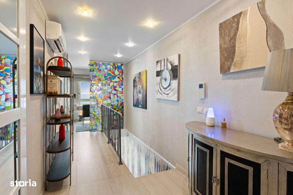 Penthouse pe 2 niveluri | vedere frontala la mare 180° | Faleza Nord