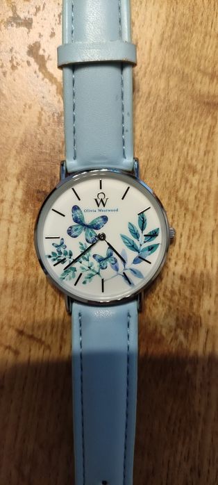 Vând ceas de damă Olivia Westwood