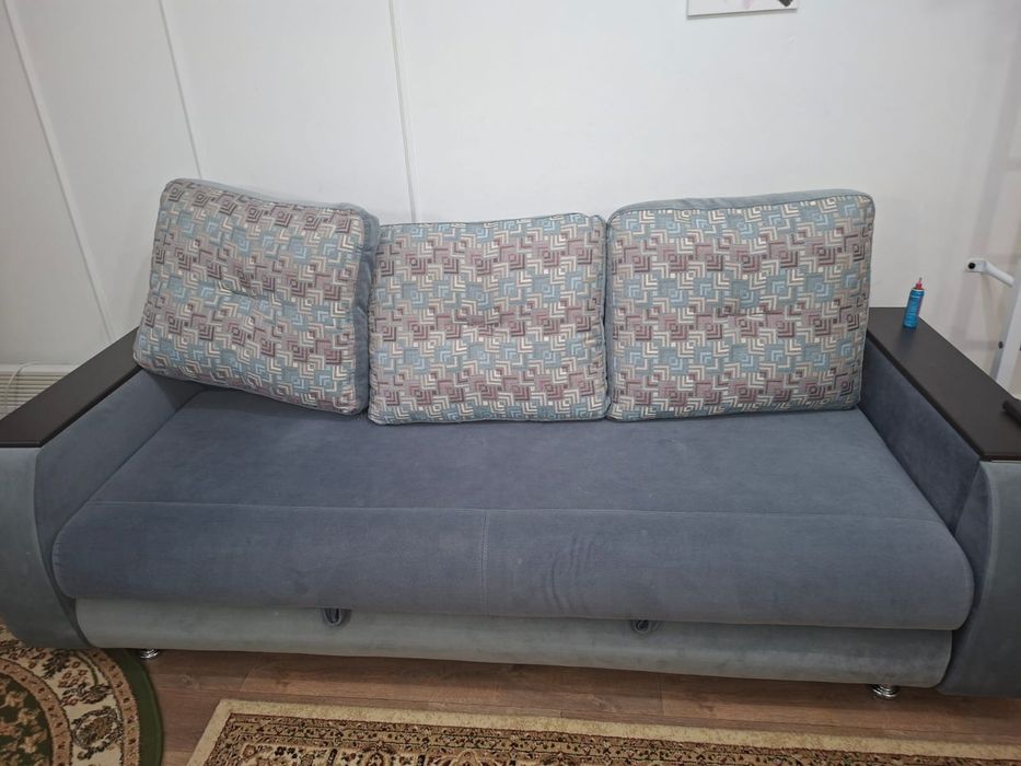 Продам полноценный диван
