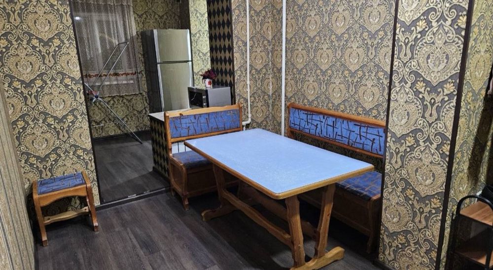 Эльбек Канадская школа Кирпич квартира 1в2 на 2 этаже срочно