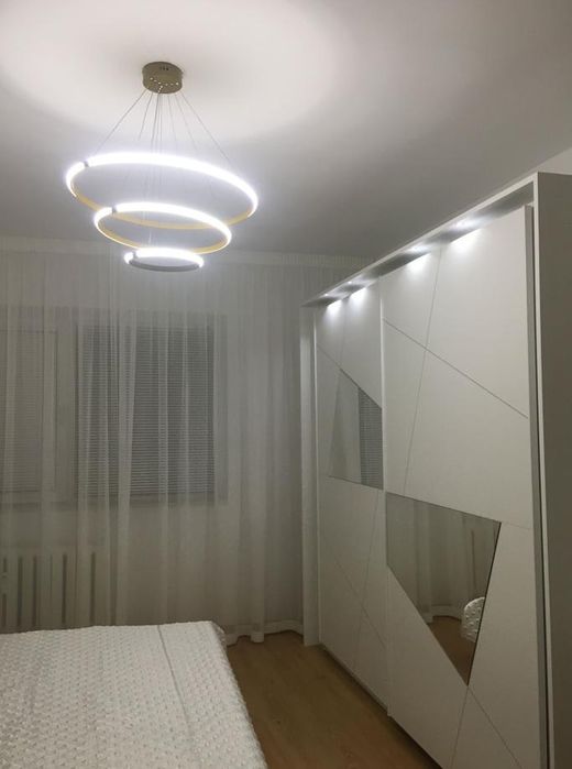 Дава се под наем Тристаен апартамент в София, Лозенец - 80 кв.м за 877.71 € - Снимка #8