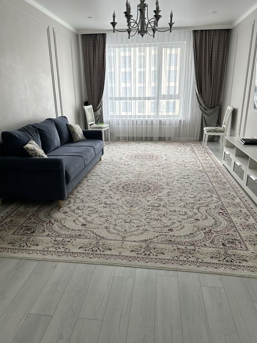 Продам шелковый ковер 4мх5м