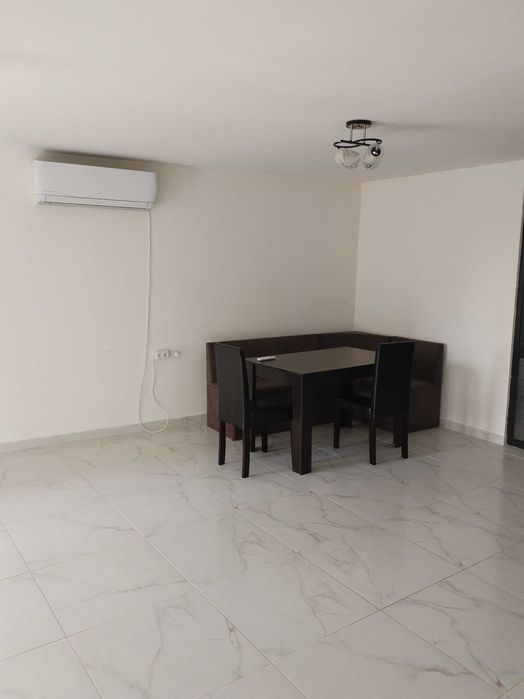 Давам под наем 3 стаен апартамент пазара