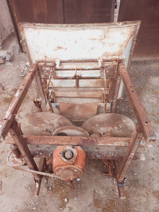 Nuru sotiladi, holati yaxshi, 12mln