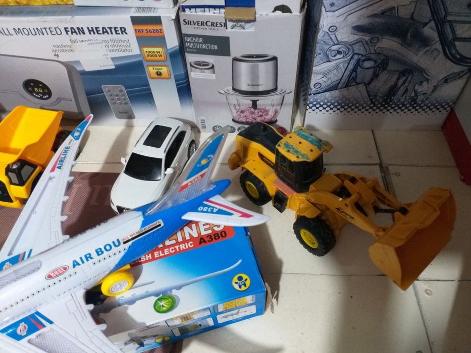 Lot Jucari Mari Pentru Copii Distractive cu Lumini