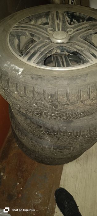 Продам шины зима на дисках