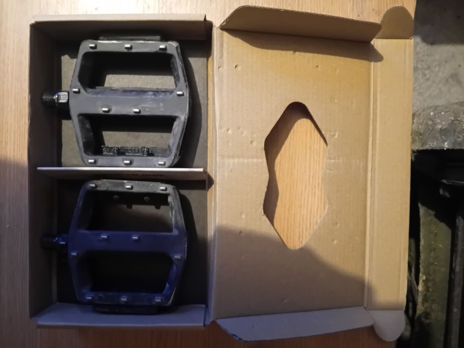 Pedale Bicicleta cu grip