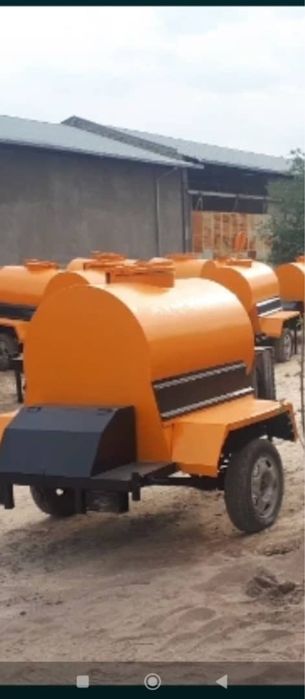 Әртүрлі сулардың бөшкесі