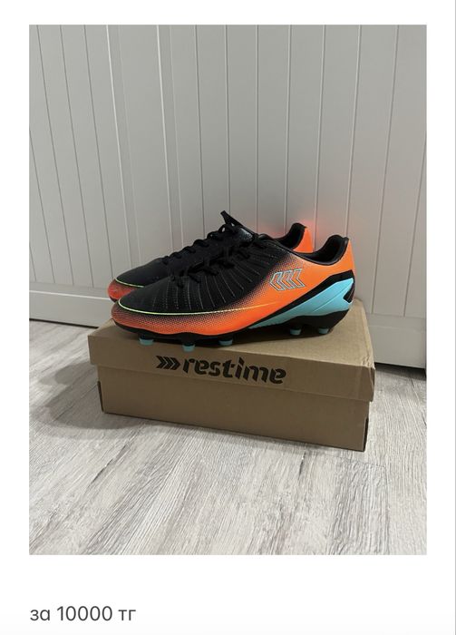 Бутсы 37 размера