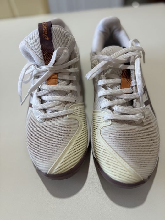 Маратонки за тенис Asics