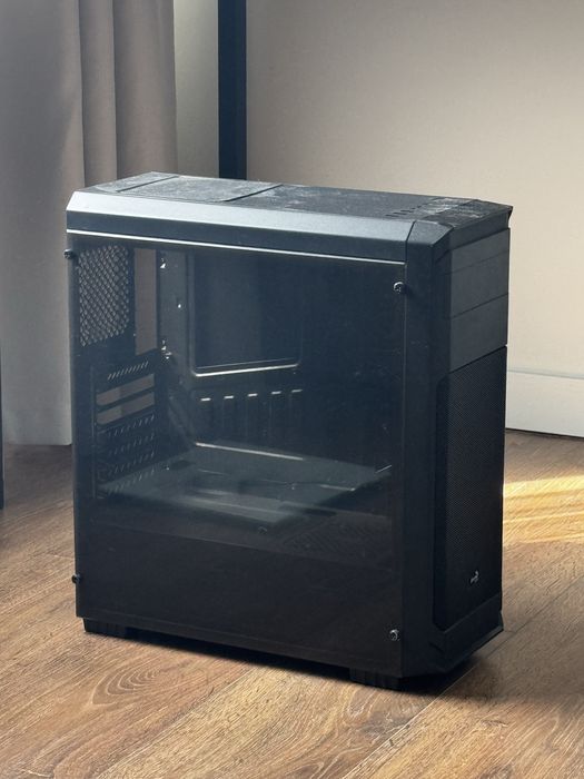 Корпус AeroCool Aero-500